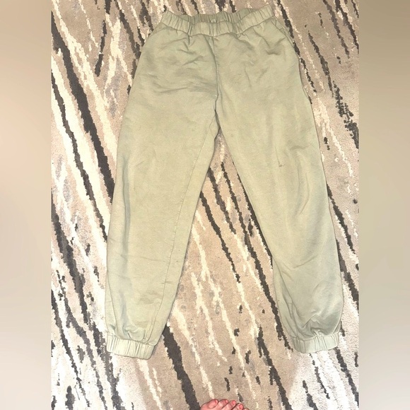 John Galt Sage Green Rosa Sweatpants O/S - Picture 6 of 16